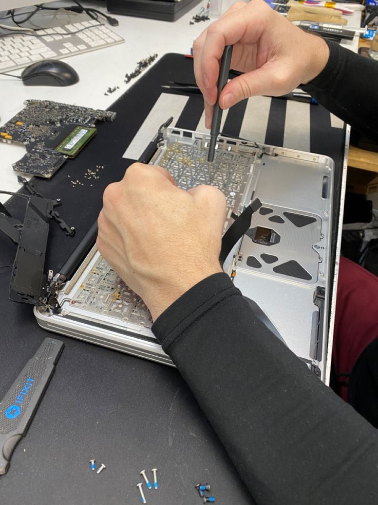 Macbook Bettery Replacement Rajouri Garden